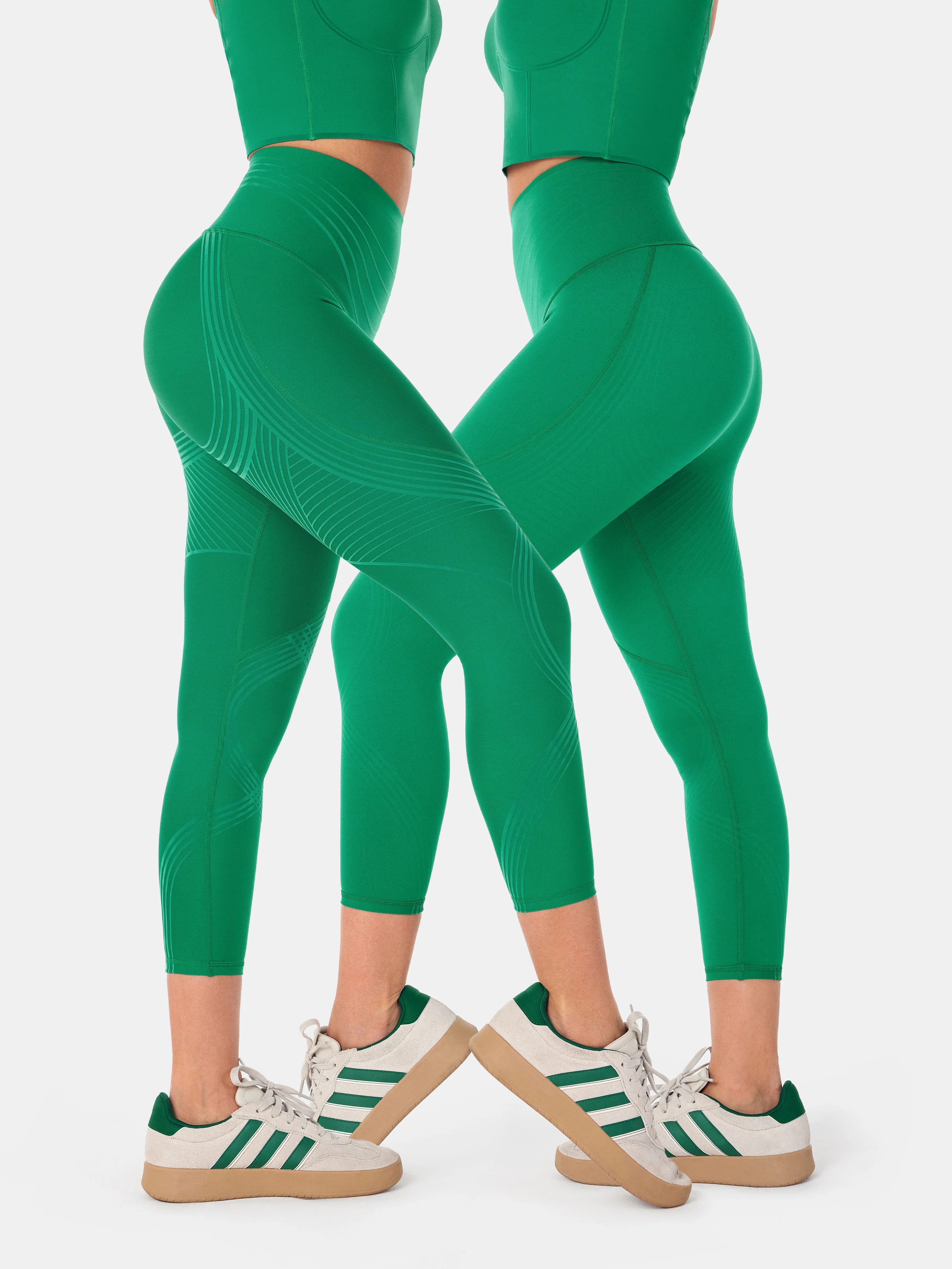 Body Sculpt 7/8 Leggings 2.0 (Reversible Wear) - Image 35