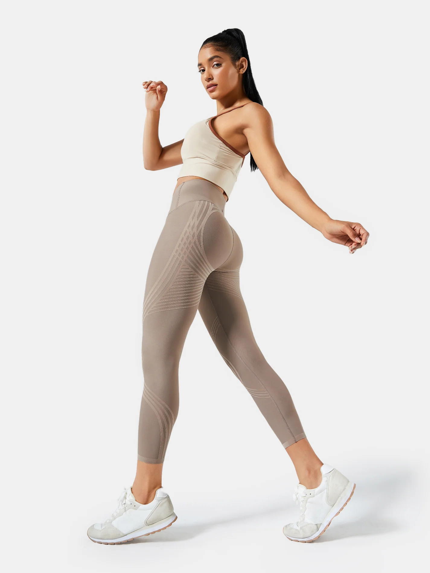 Body Sculpt 7/8 Leggings (Reversible Wear) - Image 46