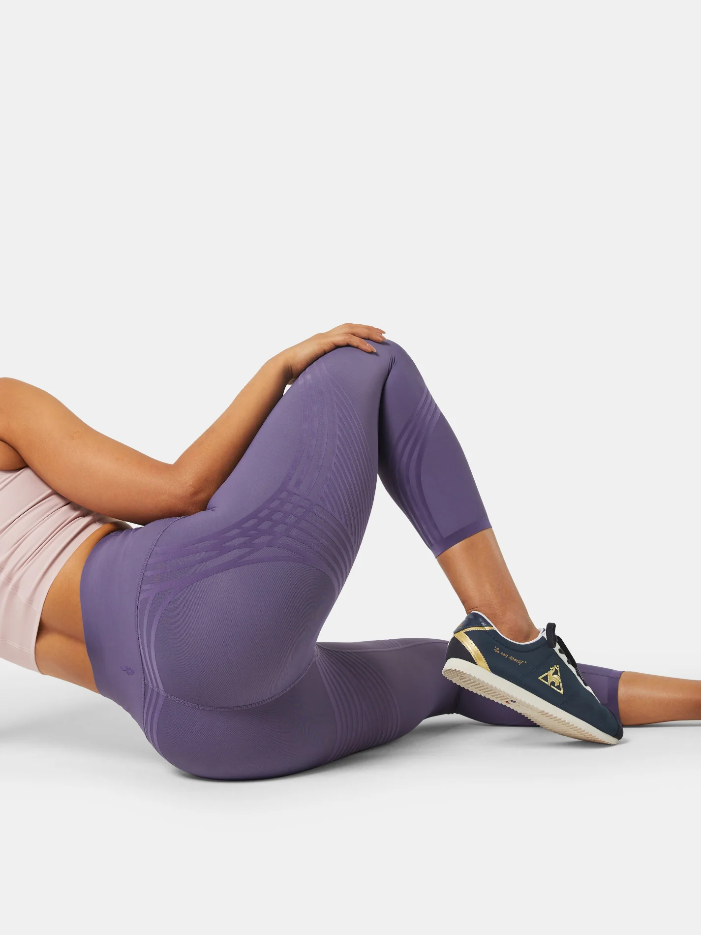 Body Sculpt 7/8 Leggings (Reversible Wear) - Image 68