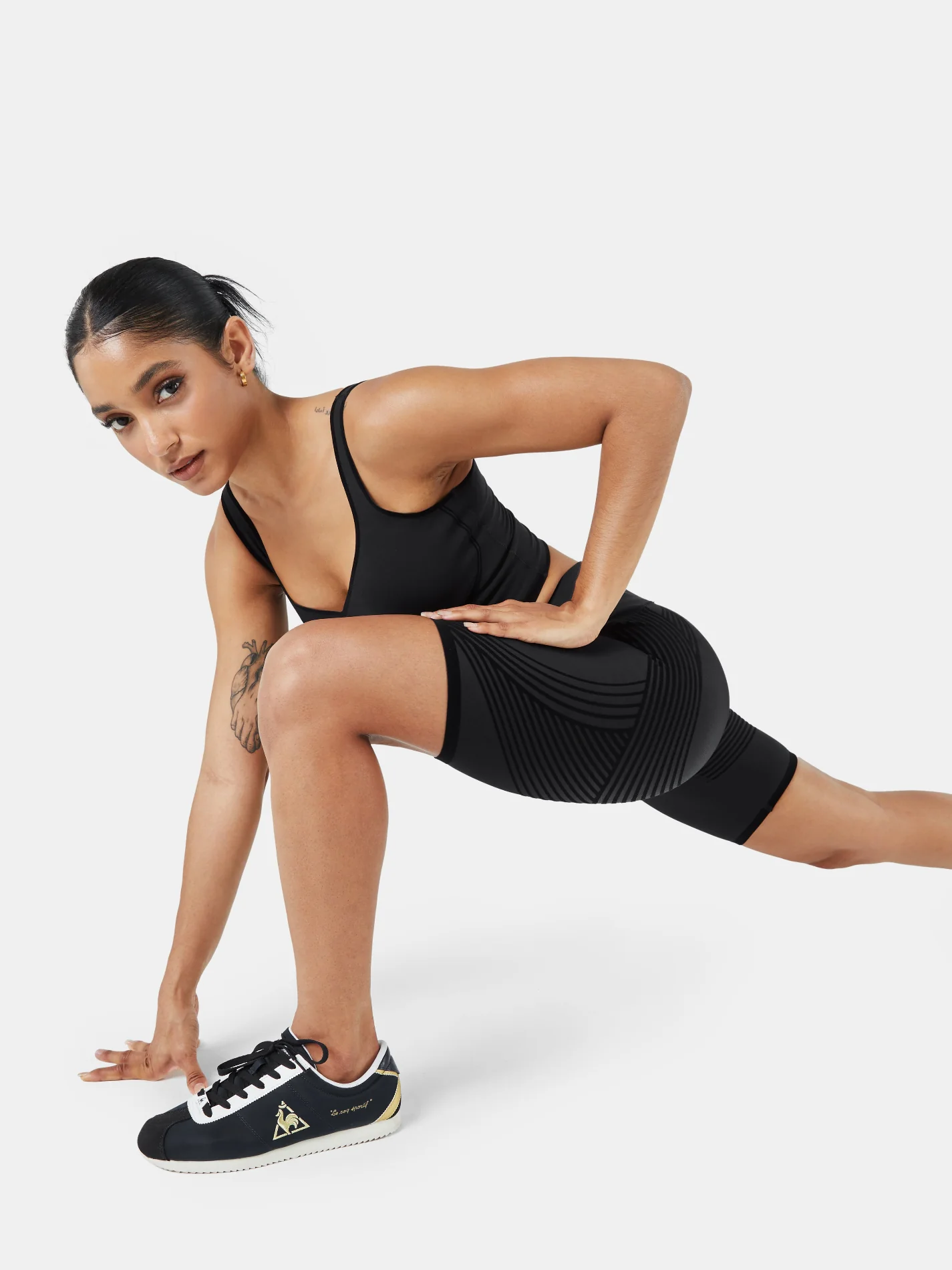 Body Sculpt 9" Biker Shorts (Reversible Wear) - Image 22