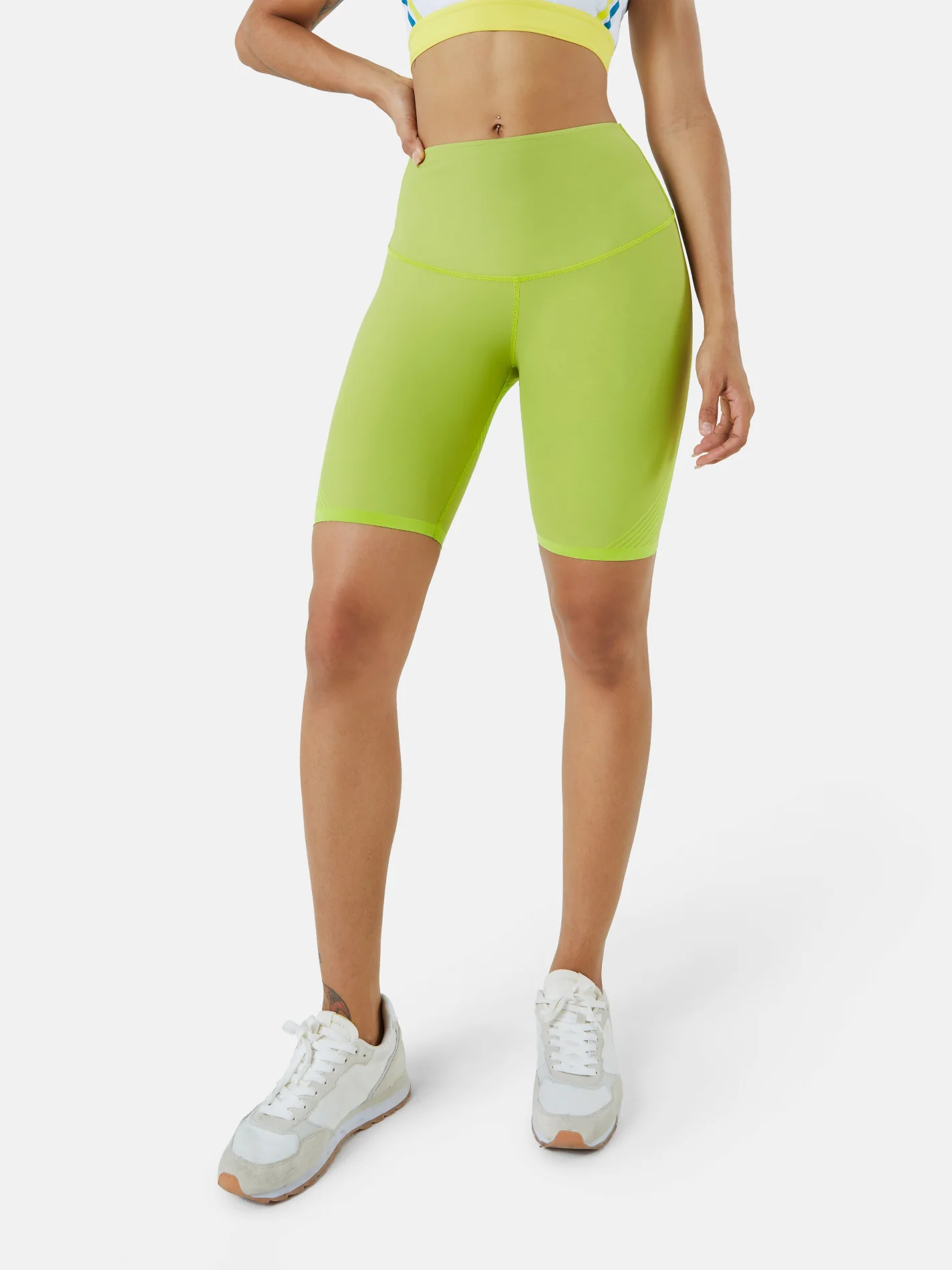 Body Sculpt 9" Biker Shorts (Reversible Wear) - Image 35
