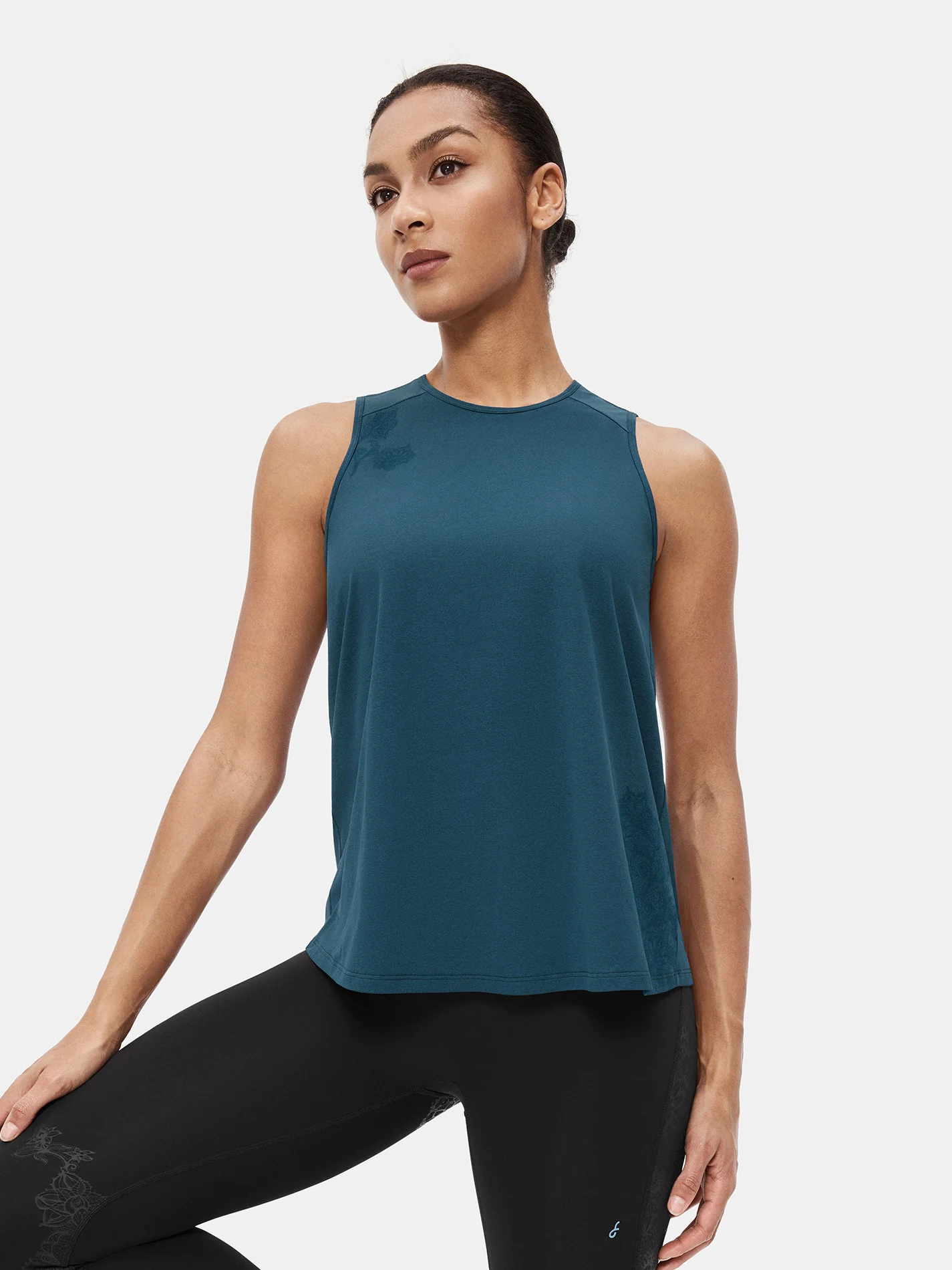 Body Sculpt CalmWave Tank Top (Built-in Bra) - Image 13