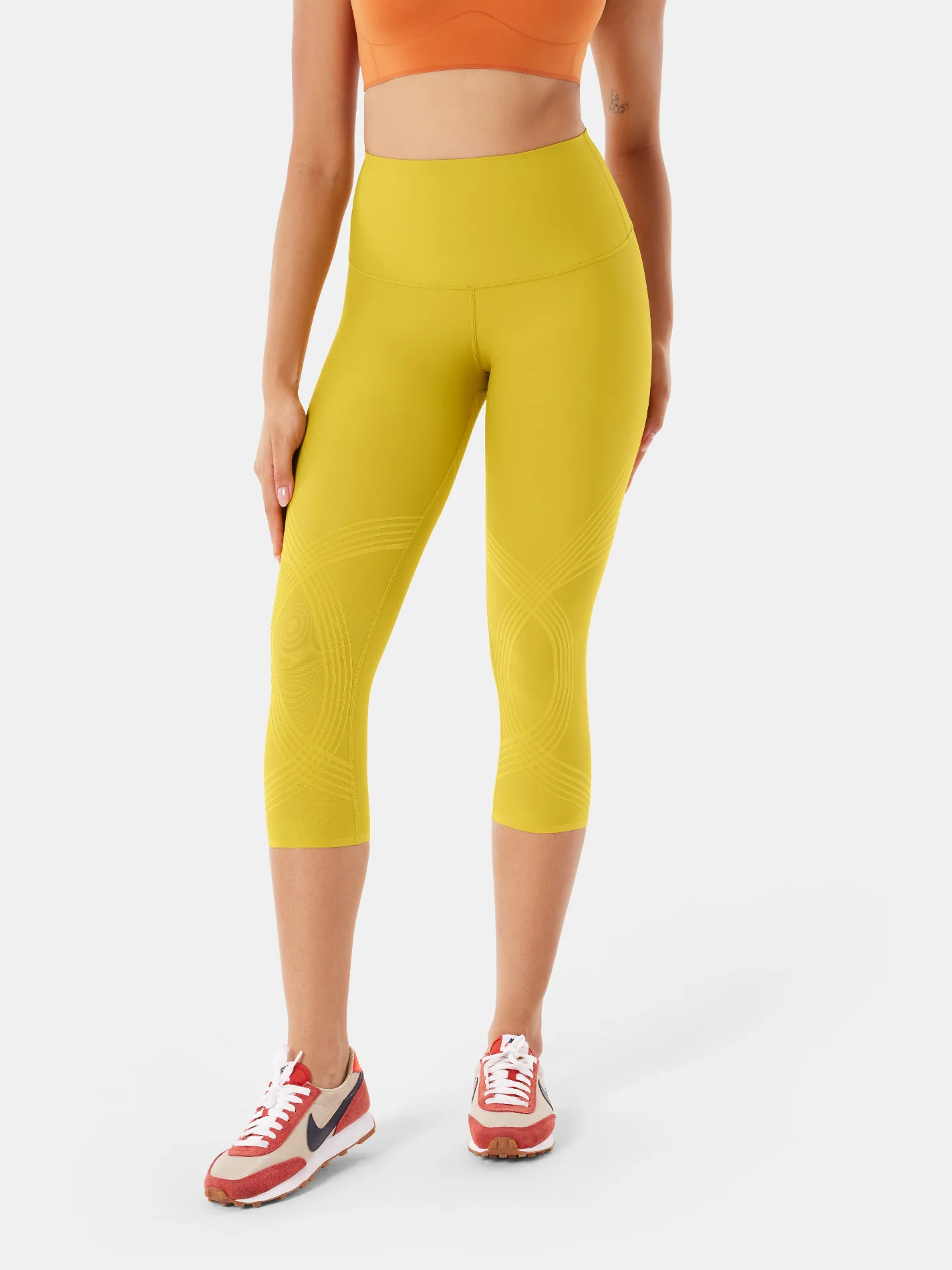 Body Sculpt Capri Leggings (Reversible Wear) - Image 30