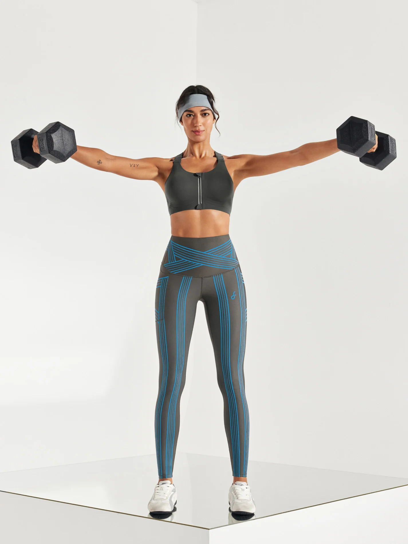Body Sculpt Side Pocket 7/8 Leggings - Image 139