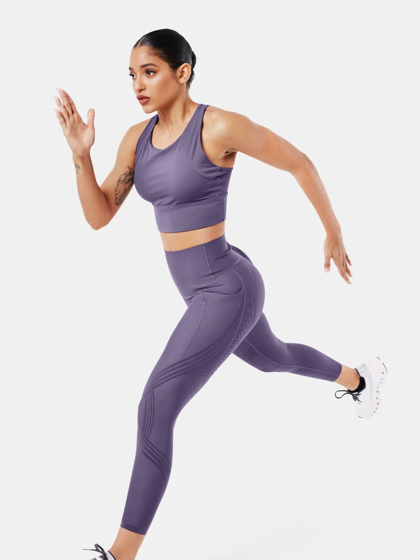 Body Sculpt Side Pocket 7/8 Leggings - Image 95