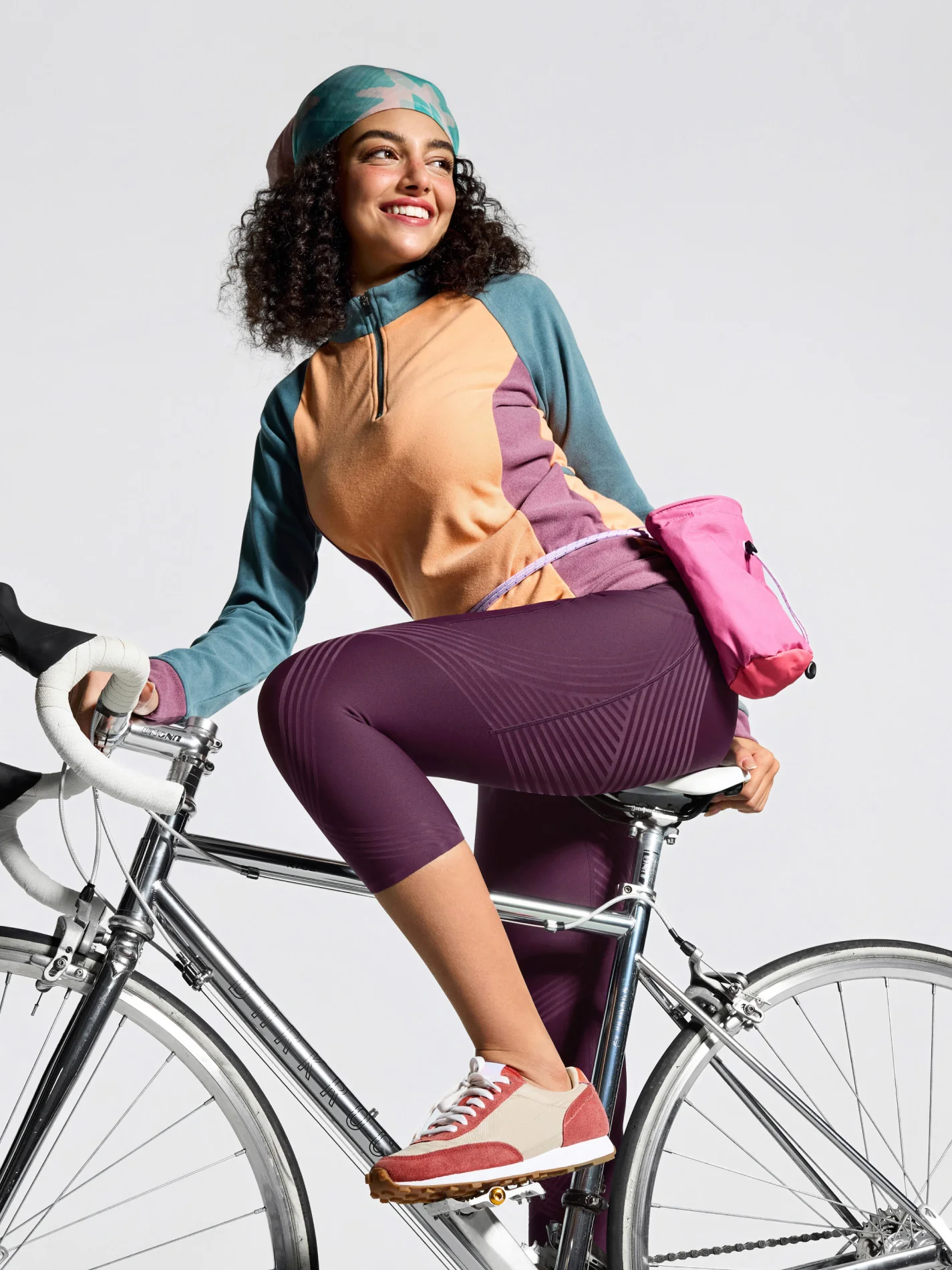 Body Sculpt Side Pocket Capri Leggings - Image 40