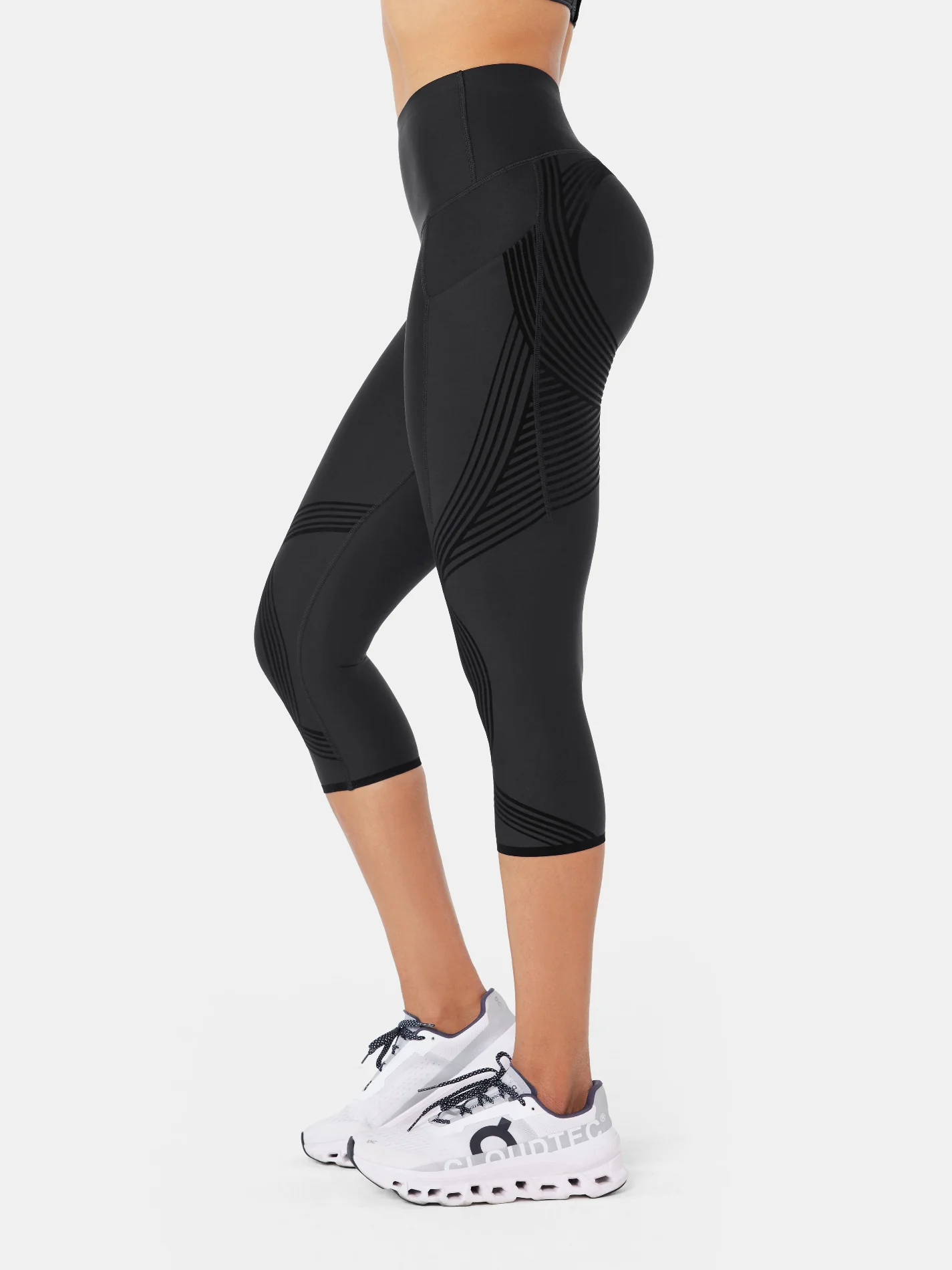 Body Sculpt Side Pocket Capri Leggings - Image 4