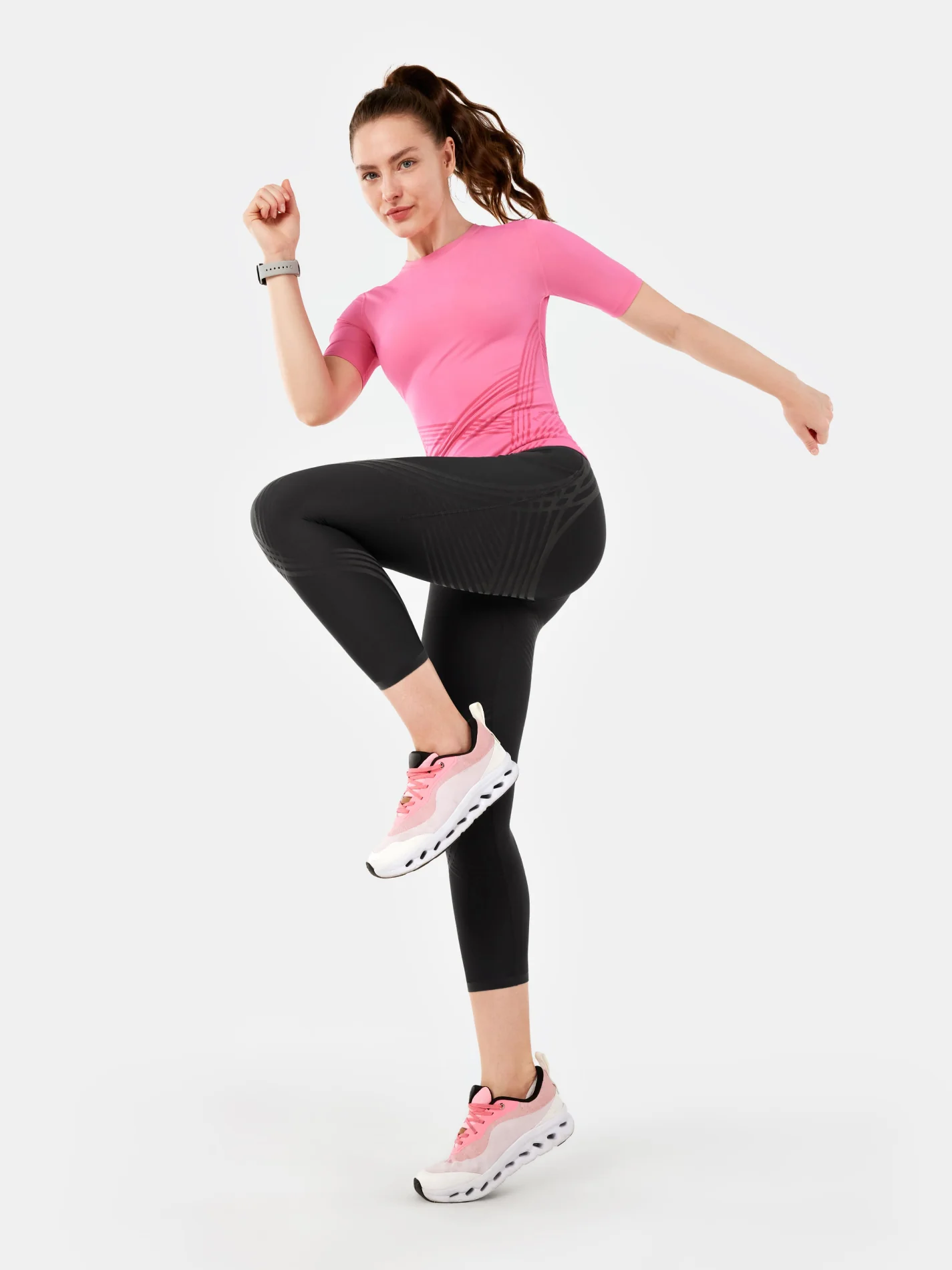 PowerBand Resistance Short Sleeve T-shirt - Image 5